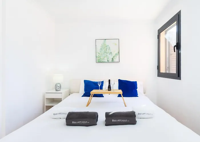 Big Terrasse Sea View Apartment